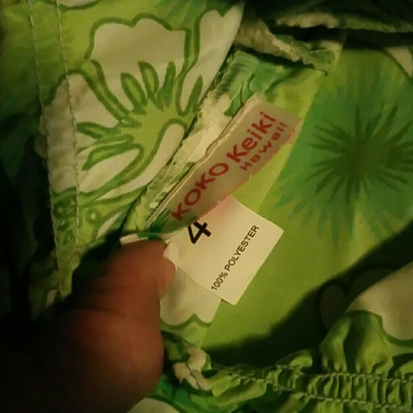 Little girls Hawaiian set - Picture 3 of 3